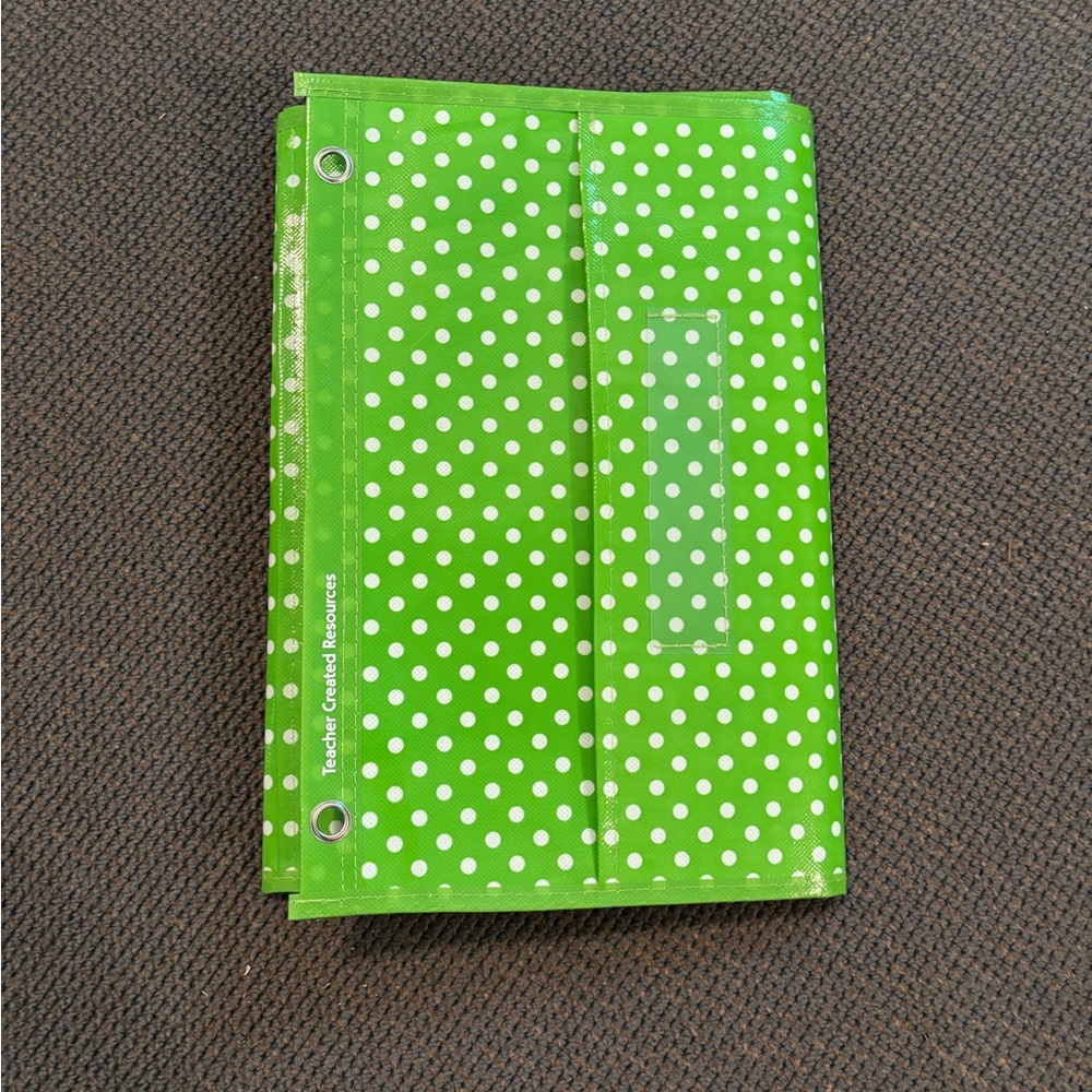 Hanging File Storage Pocket Chart - Picture 5 of 6